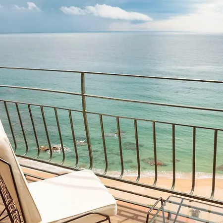 Ξενοδοχείο Santa Marta 5*