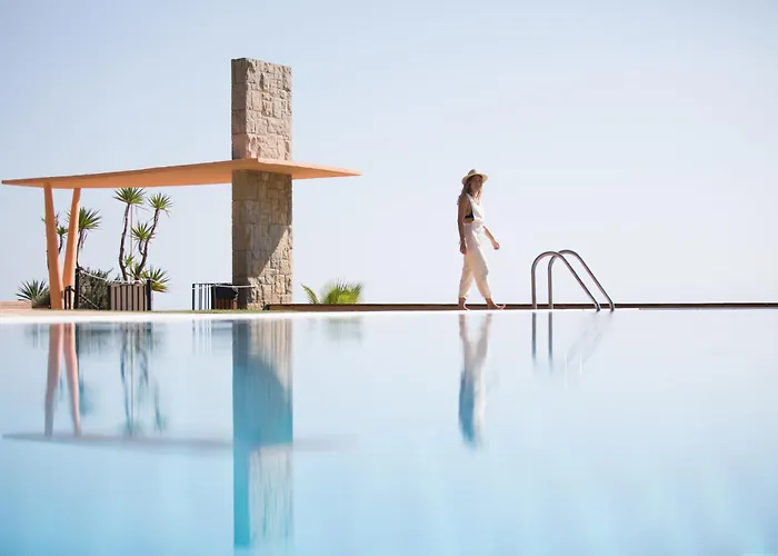 Szálloda Santa Marta 5*