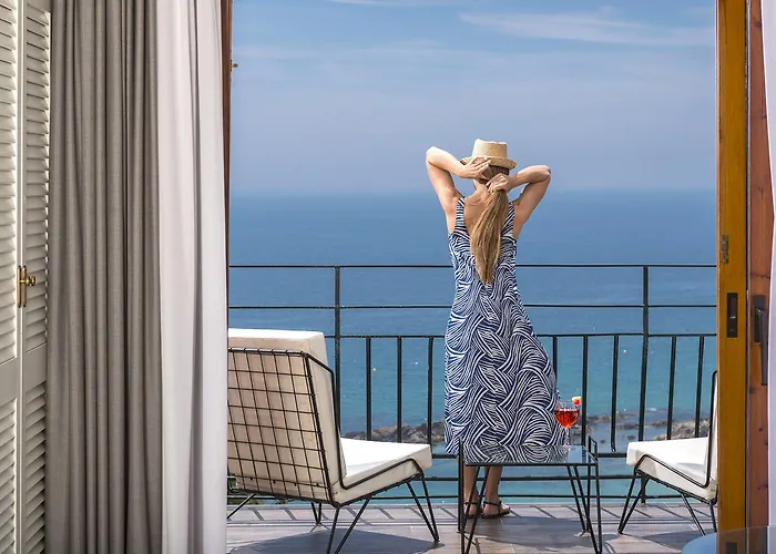 Ξενοδοχείο Santa Marta 5*